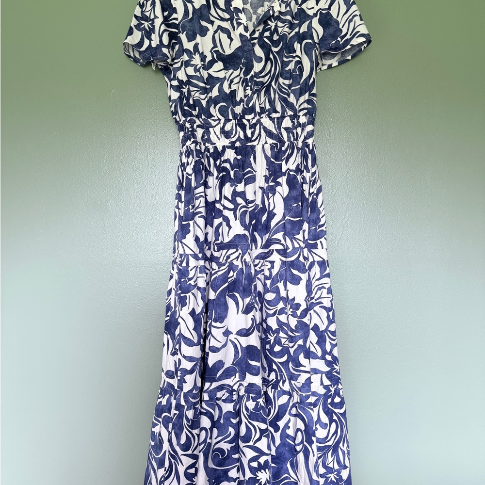 Tahari ASL Maxi Dress in floral Blue